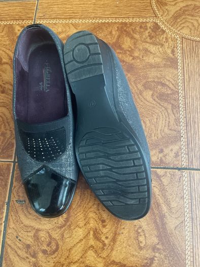ladies shoes