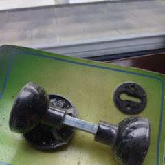 Door knob
