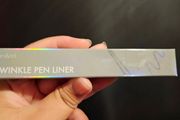 Romand Twinkle Pen Liner in 01 Silver Flake