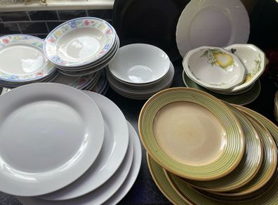 Dishes/plates