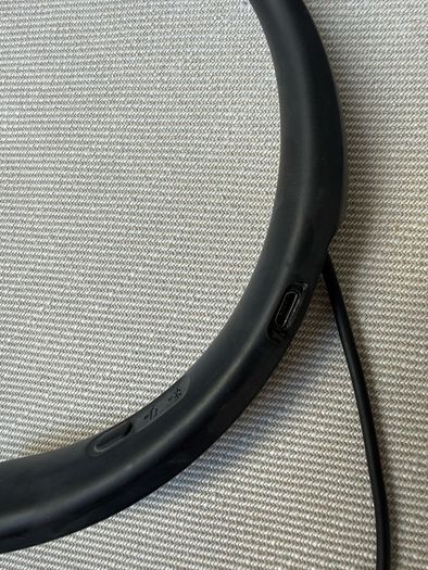 Bose QuietControl Neckband Earphones with custom noise cancellation