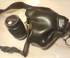Canon AE1 with 2 lenses, good condition, 1 careful owner, leather cover, D18, post 10e