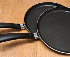 crepe pans - 2