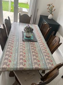 Kitchen Dining table and