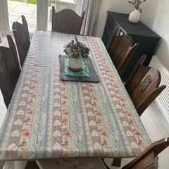 Kitchen Dining table and