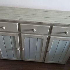 Large storage cabinet and 2 lockers