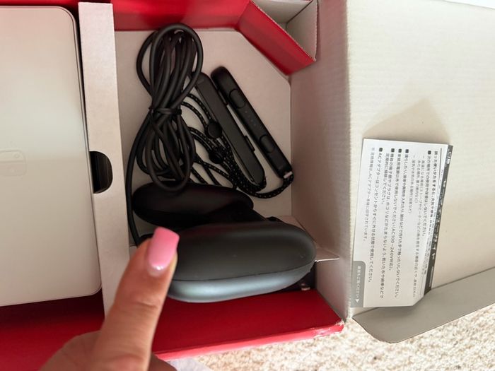 Nintendo Switch OLED 64GB, Boxed/ White