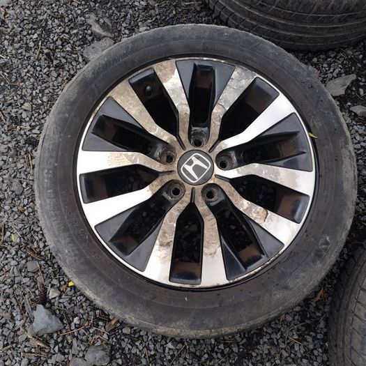 Honda alloys wheels 16"