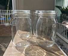 4- ikea glass jar 1.8 litres