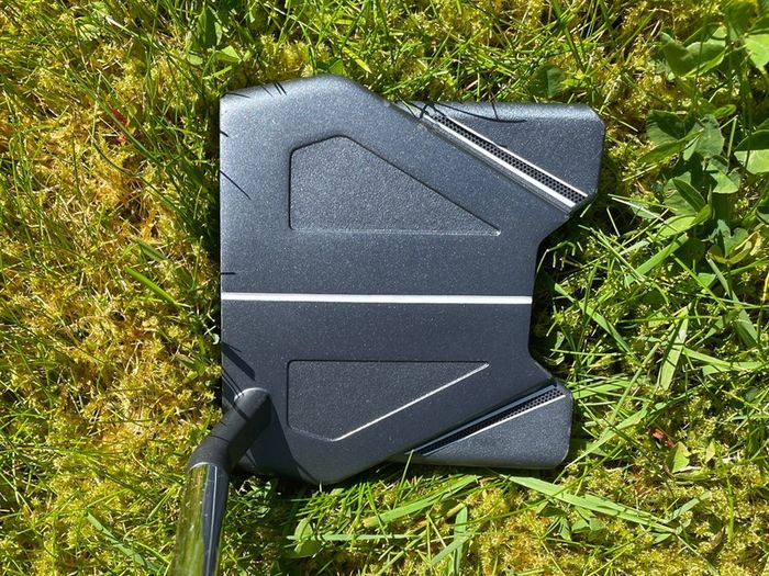 Odyssey DFX #10 putter