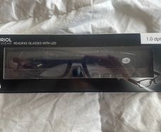 Reading glasses with led light