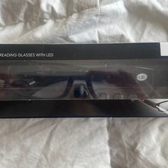 Reading glasses with led light