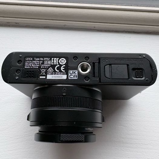 Leica D-Lux 7 Digital Camera