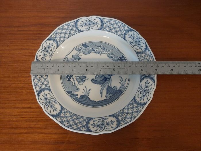 Fabulous Antique Blue and White 9 Inch Breakfast Plate By Furnivals Limited, in the Popular "Old Chelsea" Pattern Circa 1915+ (number 2)
