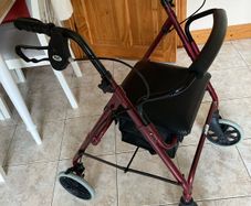 Rollator / Walker mobility aid