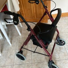 Rollator / Walker mobility aid
