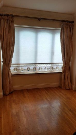 Heavy Curtains+ tie backs