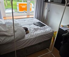 clothes rail