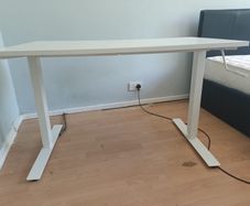 IKEA TROTTEN Adjustable Standing Desk White 120x70