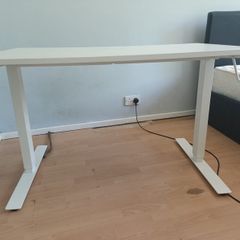 IKEA TROTTEN Adjustable Standing Desk White 120x70