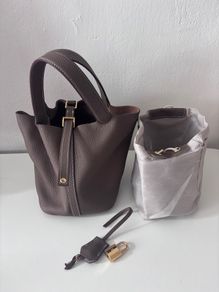 Luxury style Bucket bag