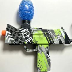 blaster-uzi toy gun