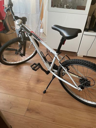 Decathlon mountain bike 24 inch