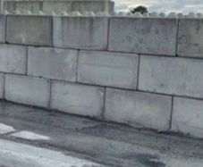 large concrete kelly blocks