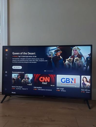 LG 49" smart 4K TV