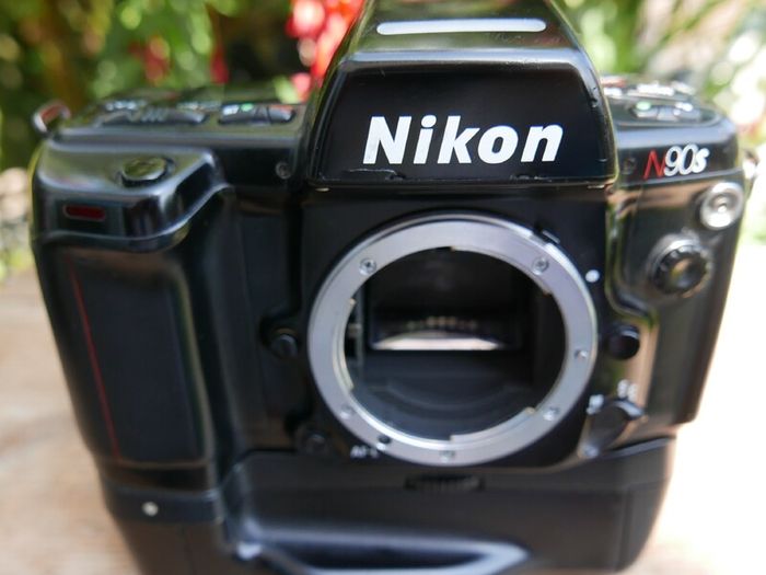 Nikon  N90s 35mm Film Camera Body  Tested