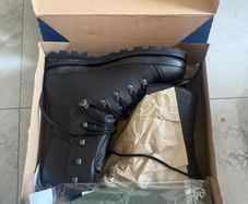 Haix work boots brand new never worn