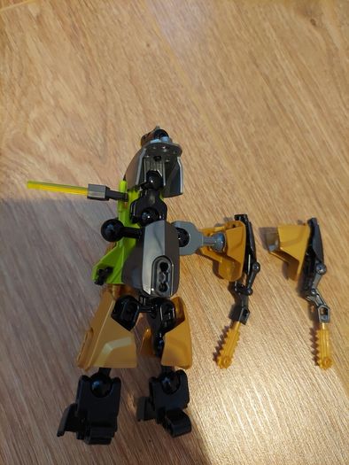 Lego figure hero factory 44023