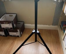 Used Stagg speaker stands / tripods.