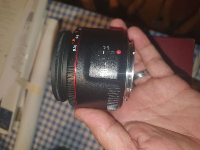 Yongnuo for canon 50 mm f1.8 sale or swap for 35 mm