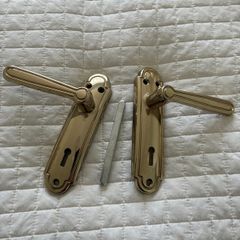 door handle
