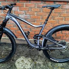 Giant Full Suspension 29er Size L