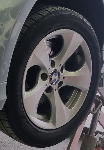 16" BMW Alloys