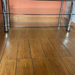 Heavy Duty Clear Glass TV Stand with Silver/Chrome Legs