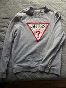 Guess triangle logo sweatshirt