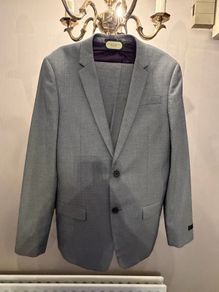River Island 34S men's suit jacket & trousers