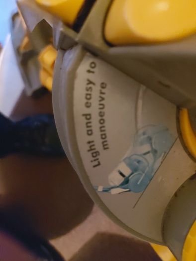 DYSON DC05, for parts or repair, not powering on