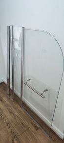 Glass for bathtub, 1.0 meter long.