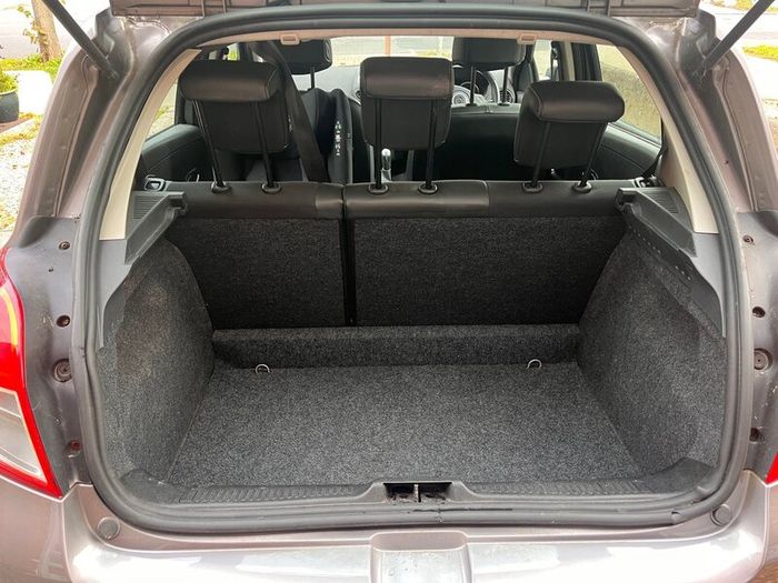 2012 Grey Renault Clio- 1.2 Petrol - 113,000 KM