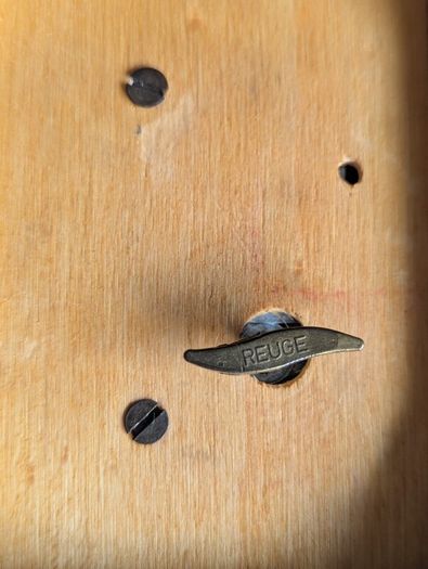 Reuge swiss music box