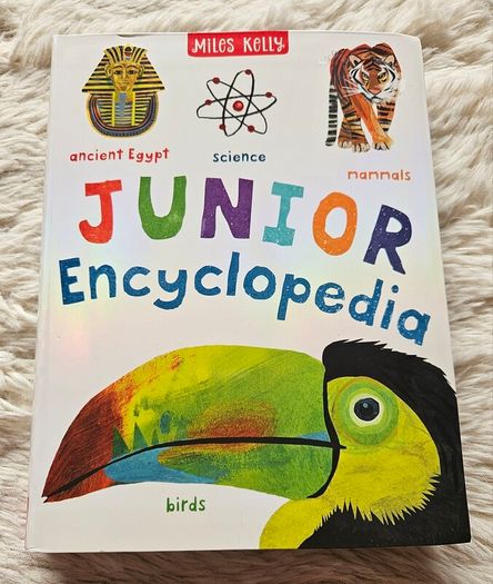 Miles Kelly Junior Encyclopedia