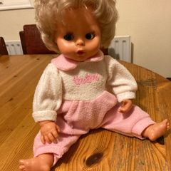 1980's Doll Beautiful face & Hair