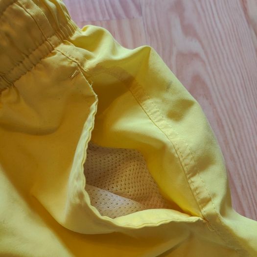Men Yellow Swim Shorts size M