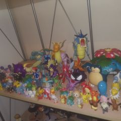pokemon figures