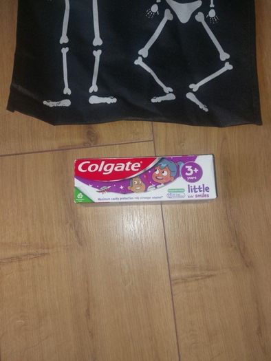 Only 2 Euro Each Picture!! - Halloween Items