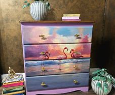 Chest of drawers
